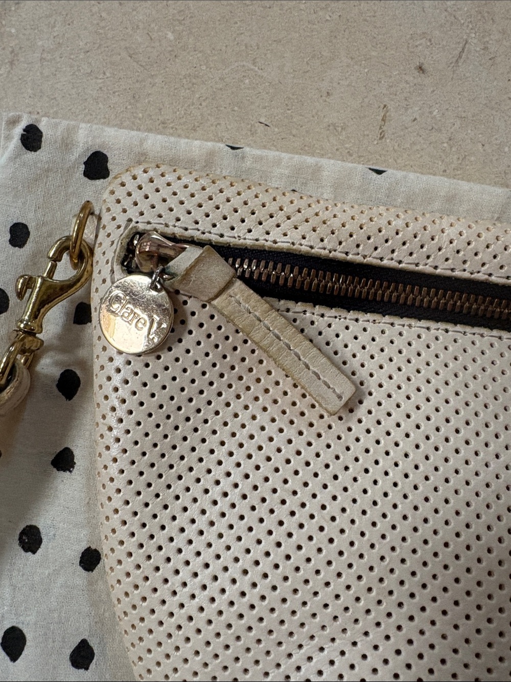Clare V Grande Fanny pack crossbody in white perforated leather - Picture 7 of 8